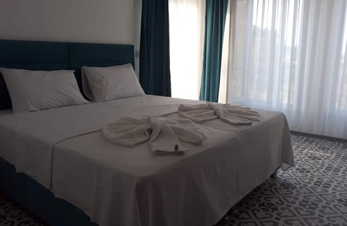 Gokceada Hotel | ADA KEKİĞİ PANSİYON