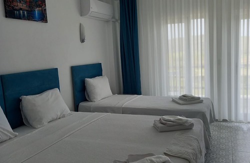 Gokceada Hotel | ADA KEKİĞİ PANSİYON