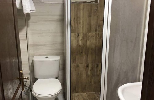 Zara Hotel | Gulistan Hotel