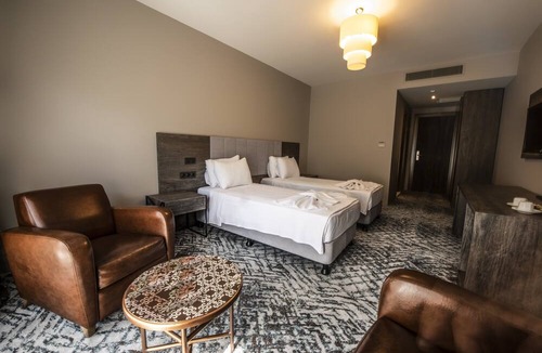 Bademli Hotel | HEYBELİ GARDEN