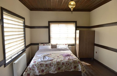 Kiyikoy Hotel | Konak Butik Hotel Papazin Evi