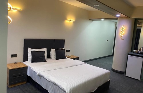 Arnavutkoy Hotel | Lily Airport Otel
