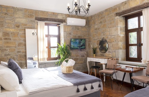Kalekoy Koyu Hotel | Salkım Butik Otel