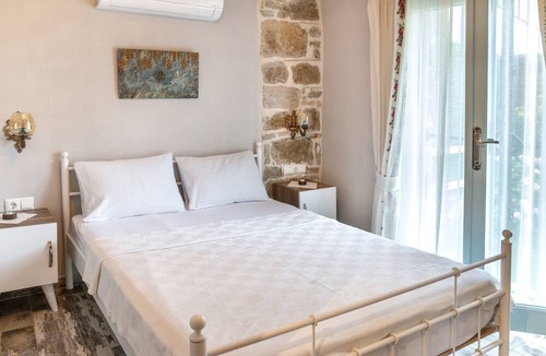 Gokceada Hotel | Vintage Inn Boutique Hotel