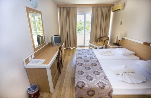 Altinkum Hotel | Tuntas Beach Hotel Altinkum