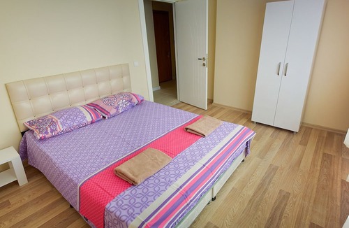 Sarsu Mahallesi Apartment | D-4. Mountain and Pool View, Free WiFi, Spacious