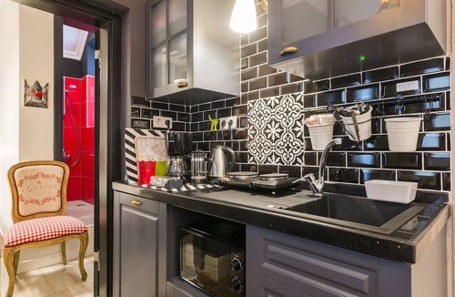 Galata Apartment | Galata Tower 7BRm 7Bath 2ktch 16pp
