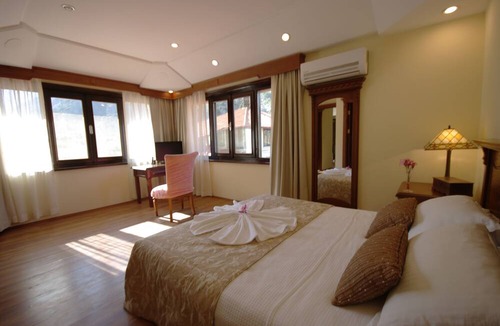 Avlana Hotel | Alarga Sail Boutique Hotel & Yacht Club