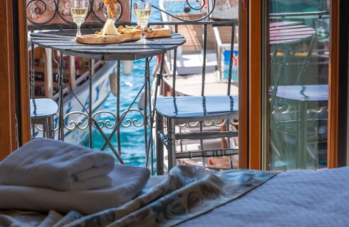 Foca Hotel | Hotel Karacam