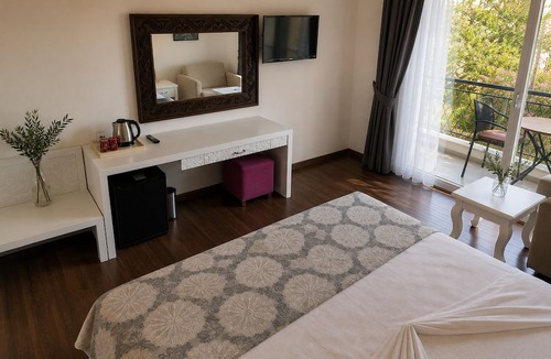 Ortakent Hotel | Meggs Bodrum Beach Hotel