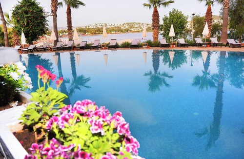 Bitez Resort | Mira Beach Resort Bodrum