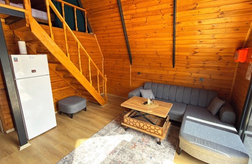 Ondokuzmayıs Hotel | Kumsal bungalov