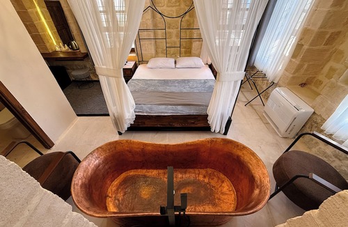 Artuklu Hotel | Sümerler Konağı