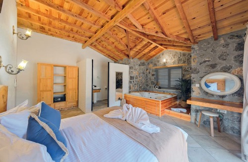 Fethiye Hotel | Es House