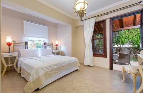 Selimiye Hotel | Luna Begonvil Tas Evler