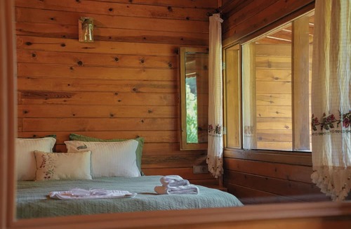 Sirince Bed & Breakfast | SAKLI VADİ