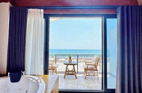 Artikli Hotel | Hawaii Beach Resort Hotel