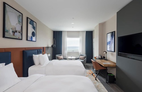 Buyukcekmece Hotel | Crowne Plaza Istanbul West by IHG