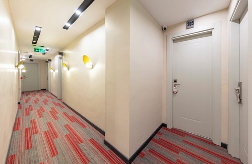 Arnavutkoy Hotel | Hilltown Airport Hotel