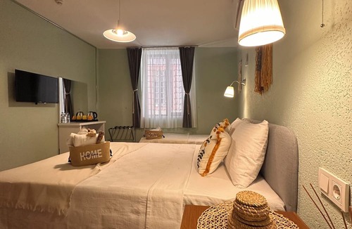Ayvalik City Center House | Hanole Macaron Guest House