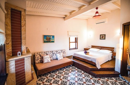 Bozcaada Hotel | Harmani Tatil Çiftliği