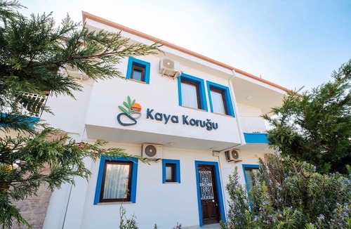 Karesi Bed & Breakfast | KAYA KORUĞU CUNDA