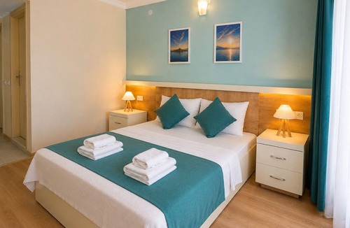 Ezine Hotel | Tenedos İskele Otel