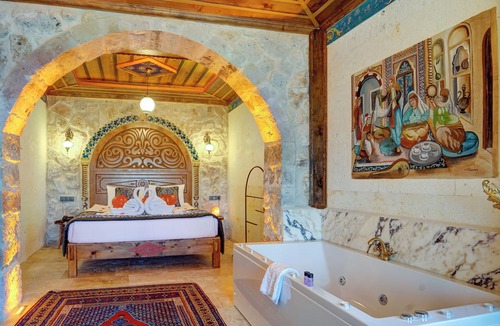 Ortahisar Hotel | Kasr-ı Kapadokya Cave Suites