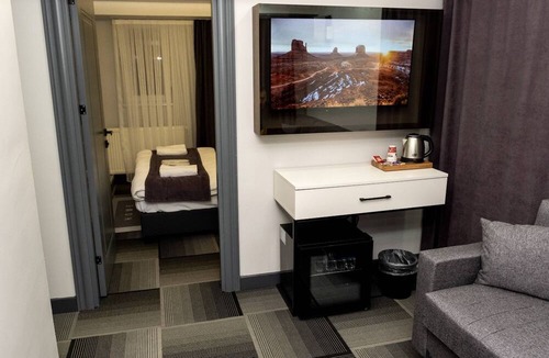 Bakırkoy Hostel | Lizbonia Suite Otel