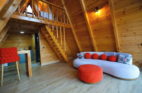 Kandira Ski Chalet | DOĞA AKMEŞE BUNGALOV