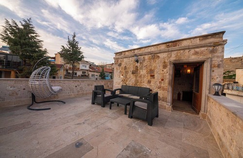 Ortahisar Villa | Cappalace Stone House