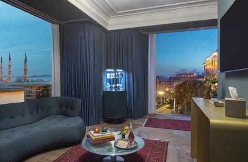 Sultanahmet Hotel | The Komana Binbirdirek