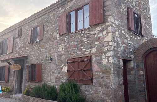Ayvalik Hotel | Serenita Taş Konak Otel