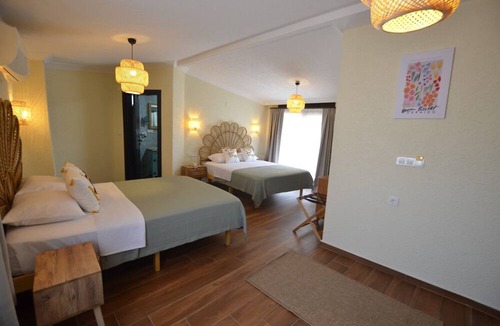 Marmara Hotel | Ados Otel