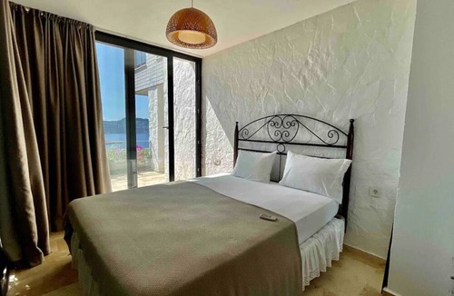 Gundogan Villa | Villa w Sea View Terrace 5 min to Beach in Bodrum