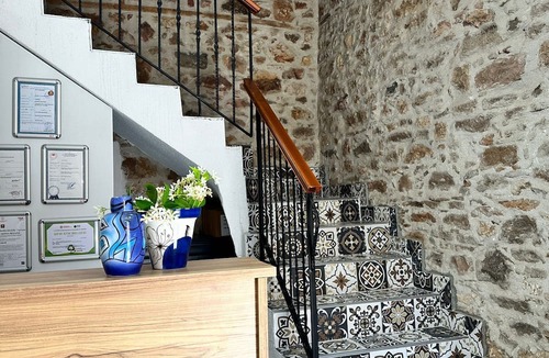 Ayvalik Hotel | Lalekar Butik Otel