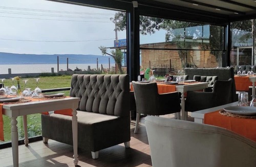 Ozbek Koyu Bed & Breakfast | White Moon Hotel