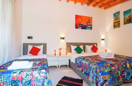 Bozcaada Hotel | MADAM AFRODİT KONUKEVİ