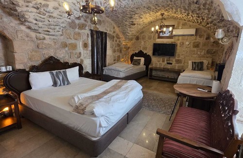 Artuklu Cabin | Babussor konağı