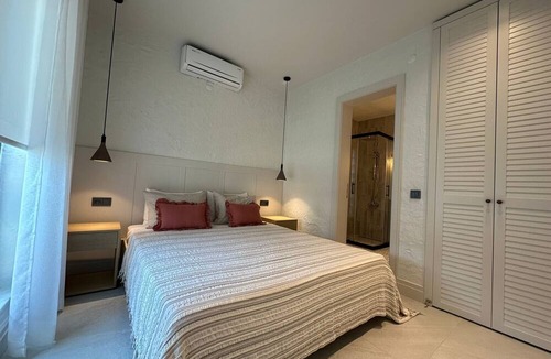 Yanik Villa | Charming 3-bedroom villa in serene Sakarya with AC, WiFi and swimming pool