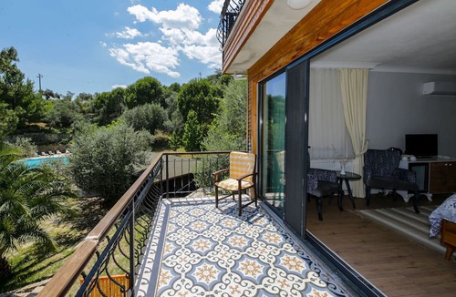 Edremit Hotel | Dusler Vadisi Kazdaglari