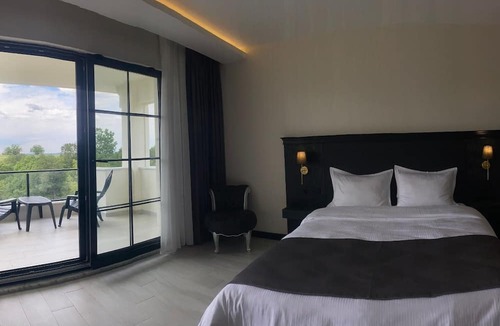 Luleburgaz Bed & Breakfast | The Reference Club Restaurant & Accommodation