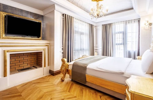Beylerbeyi Villa | Magnificent Historic Mansion in Beylerbeyi