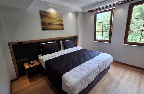 Arsin Hotel | Çardak Alti Otel