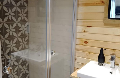 Marmaris City Center Cabin | Find Tranquility and Rustic Charm at Our Cozy Cabin in the Forests of Marmaris.