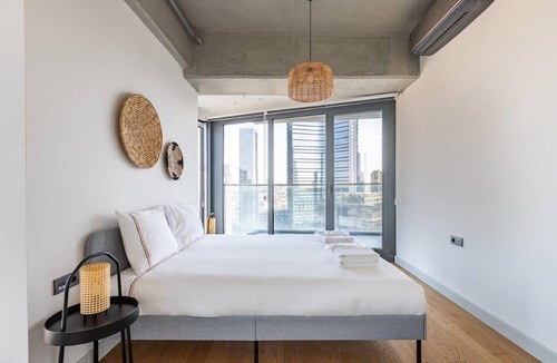 Bomonti Apartment | This apartment is a 2 bedroom(s), 1 bathrooms, located in Şişli, İstanbul.