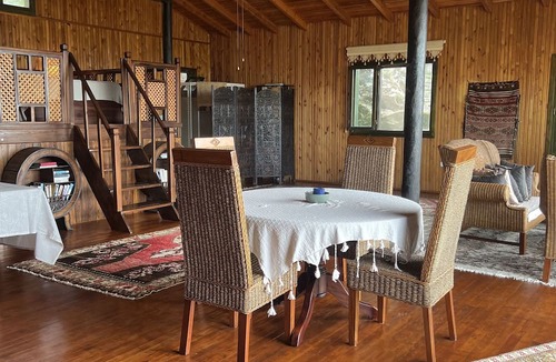 Gundogan Ski Chalet | Mandra - Glamping & Camping