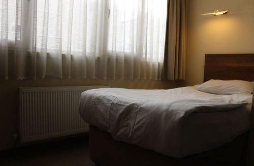 Yenimahalle Hotel | Center Room Hotel