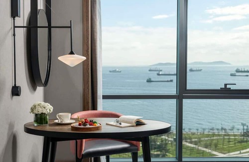 Zeytinburnu Hotel | Mövenpick Hotel Istanbul Marmara Sea