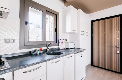 Bodrum City Center Apartment | Flat Nature View Balcony 3 min to Beach in Bodrum